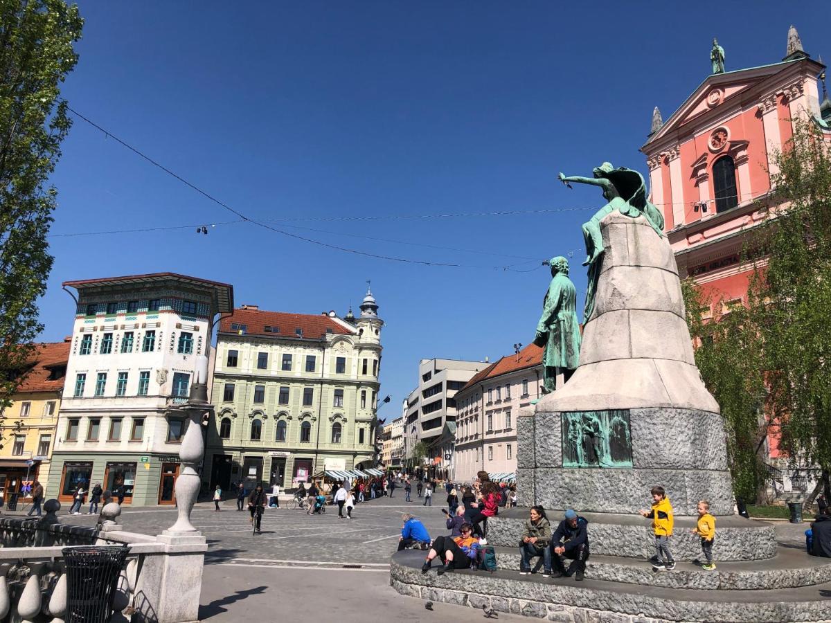Triple Bridge Ljubljana Apartment Екстериор снимка