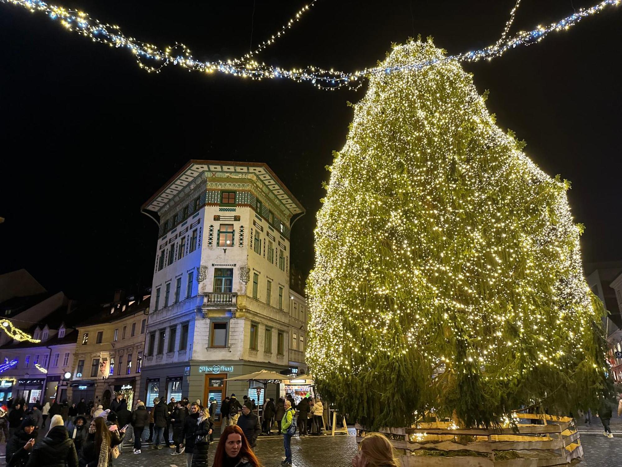 Triple Bridge Ljubljana Apartment Екстериор снимка