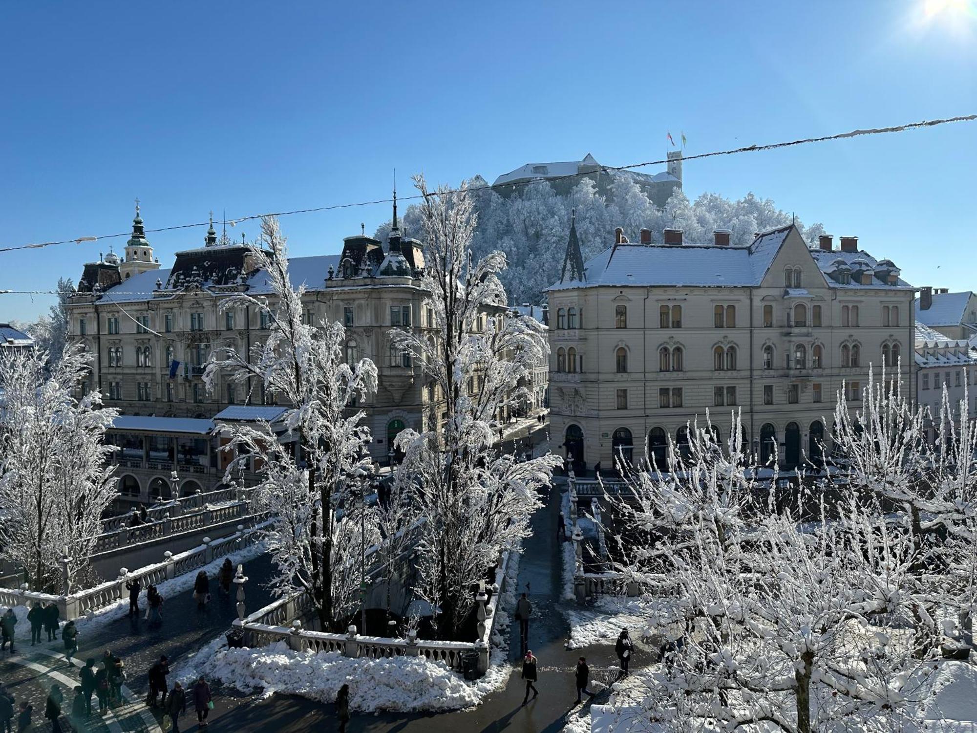 Triple Bridge Ljubljana Apartment Екстериор снимка